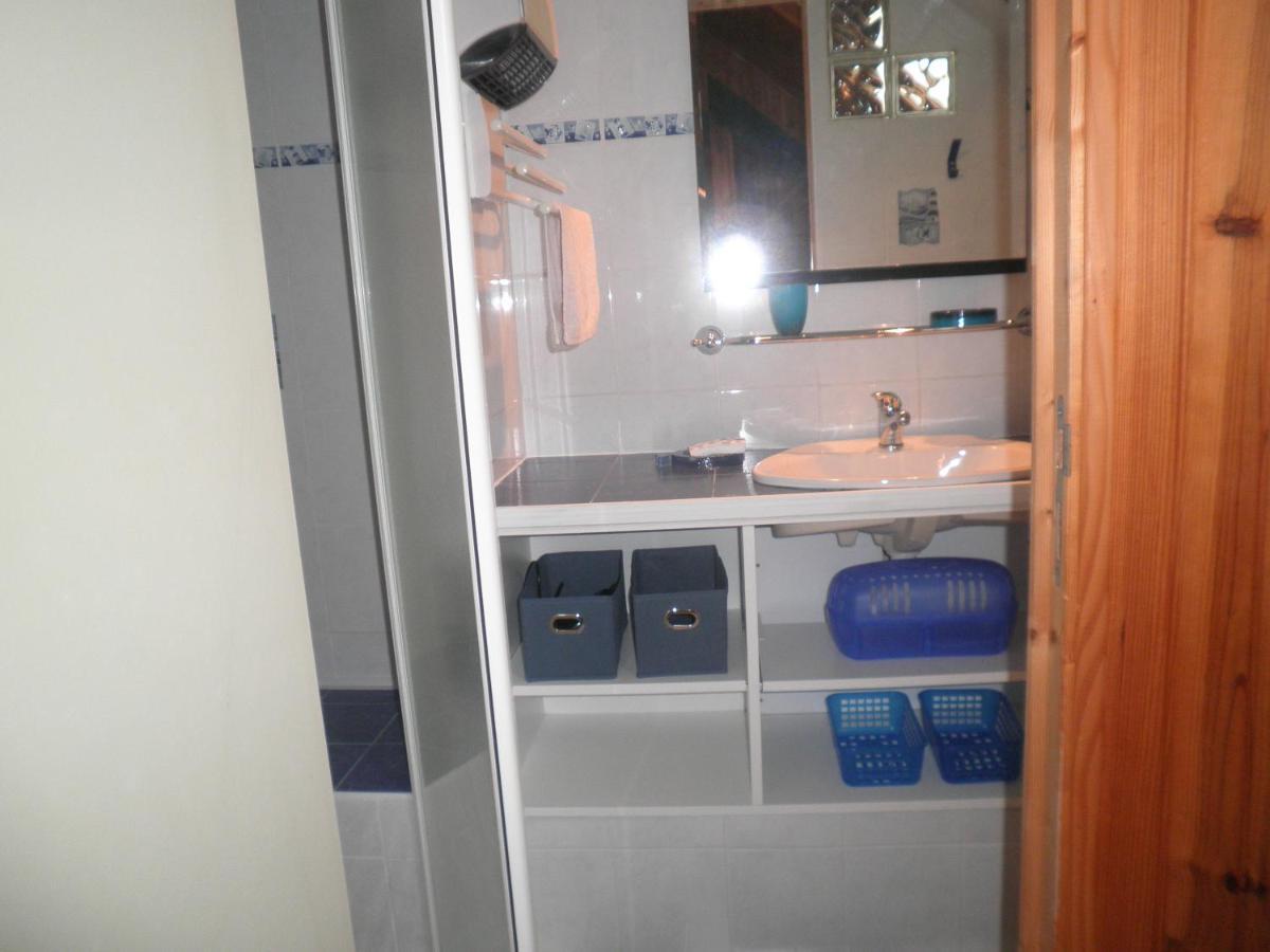Appartement F1 Mansarde A 100M De La Plage, Proche De Arromanches Et Des Plages Du Debarquement Saint-Come-de-Fresne Luaran gambar